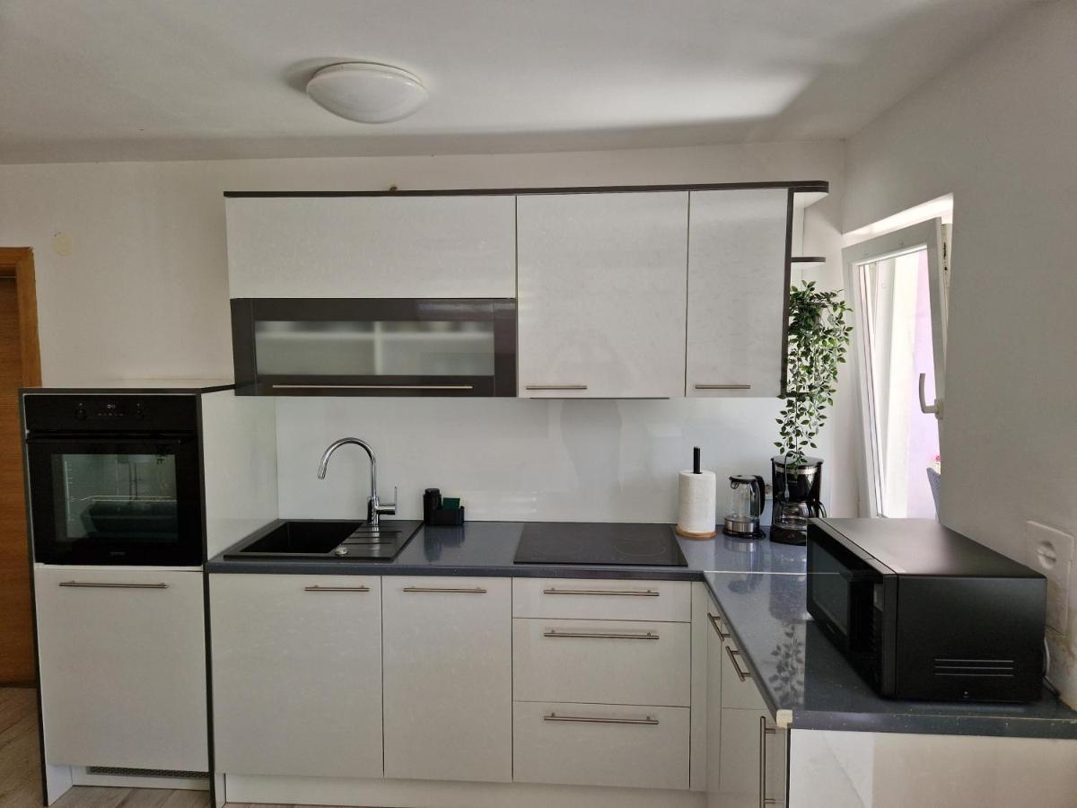 Apartman Jurjevic Veglia Exterior foto