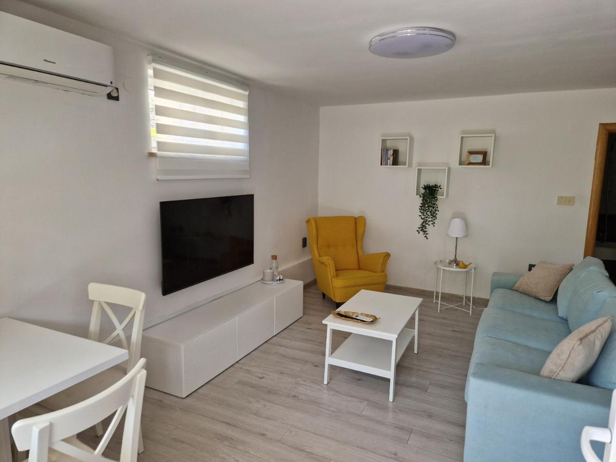Apartman Jurjevic Veglia Exterior foto